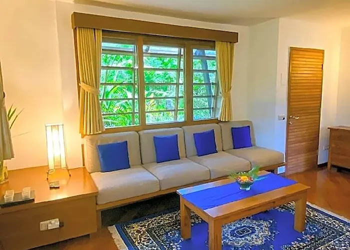 Villa Jungle View - 1 Bedroom With Swimming Pool Pejeng
